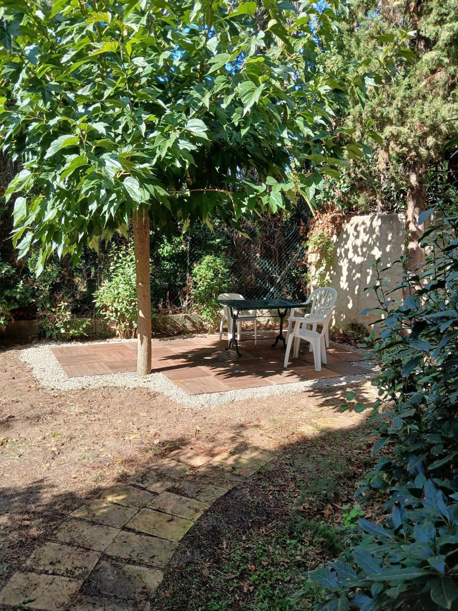 Maison Vigneronne 8P / Jardin / Parking Gigean Bagian luar foto